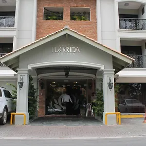 https://plaza-florida-suites.santodomingobesthotels.com